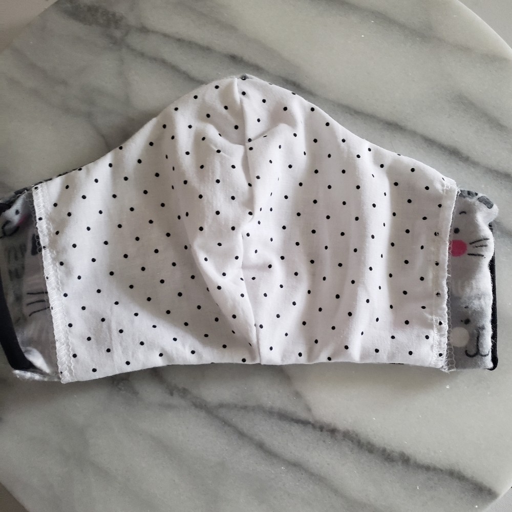 Face mask - Picture 2 of 5